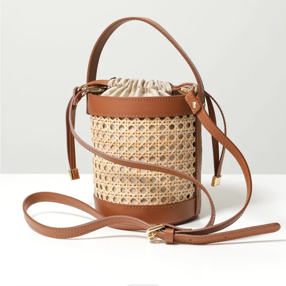 New! Andrea Cardone Rattan Leather Bucket Bag